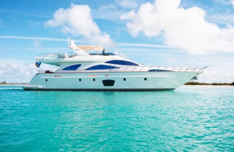 Azimut 82ft